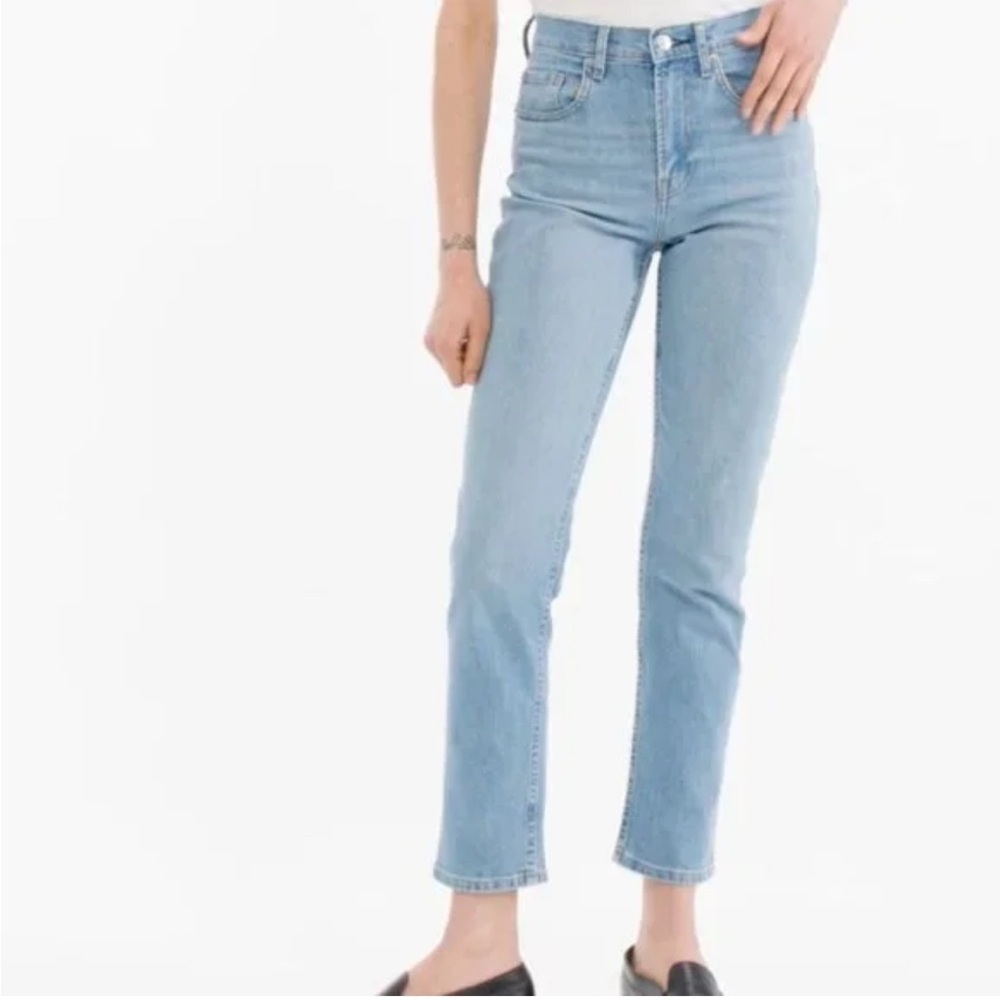 Everlane Cheeky Jean Crop Light Blue Jeans Y2K Cottagecore Coastal Boho Comfy